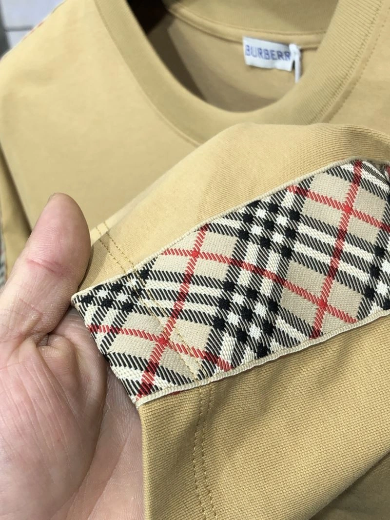 Burberry T-Shirts