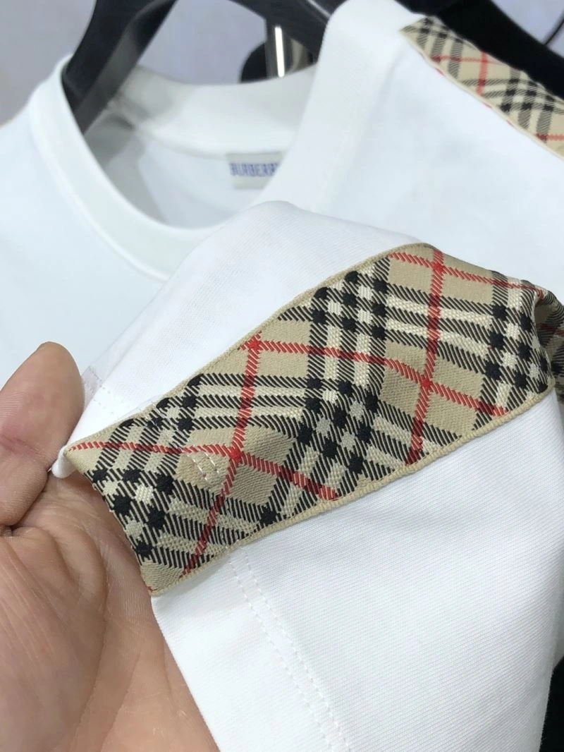 Burberry T-Shirts