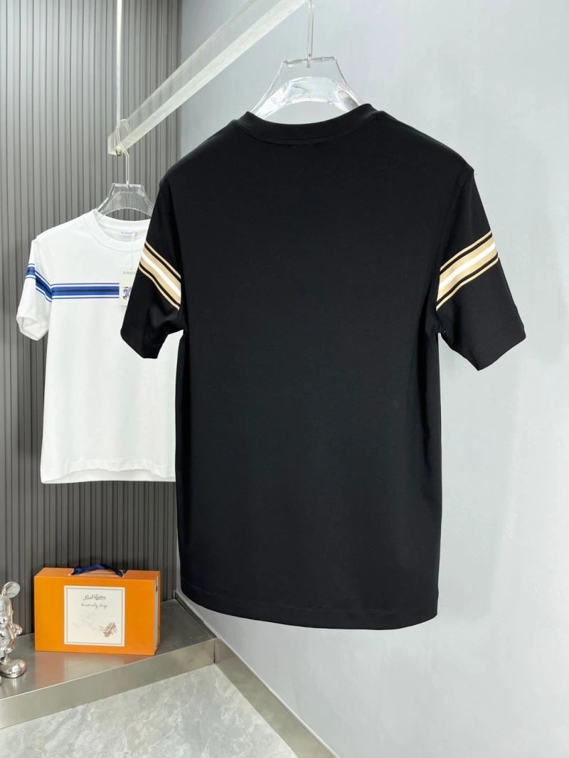 Burberry T-Shirts