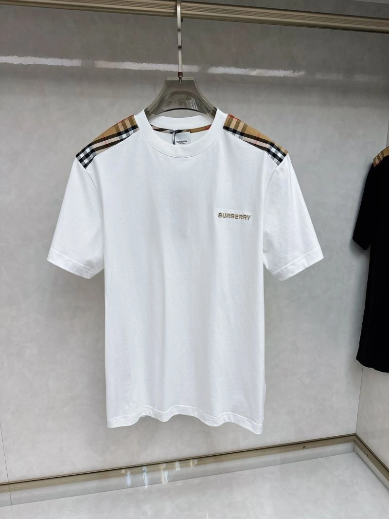 Burberry T-Shirts