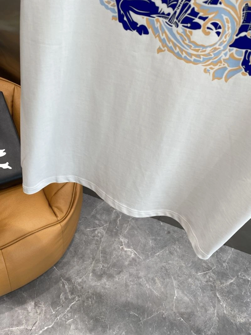 Burberry T-Shirts