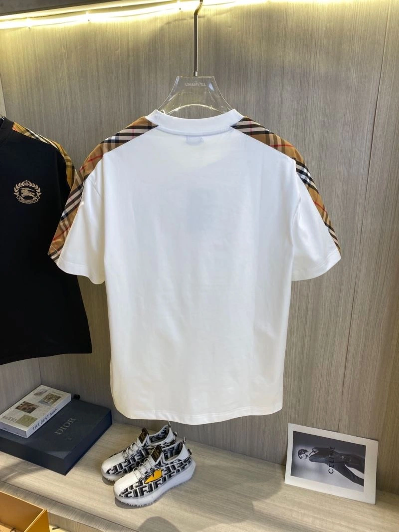 Burberry T-Shirts