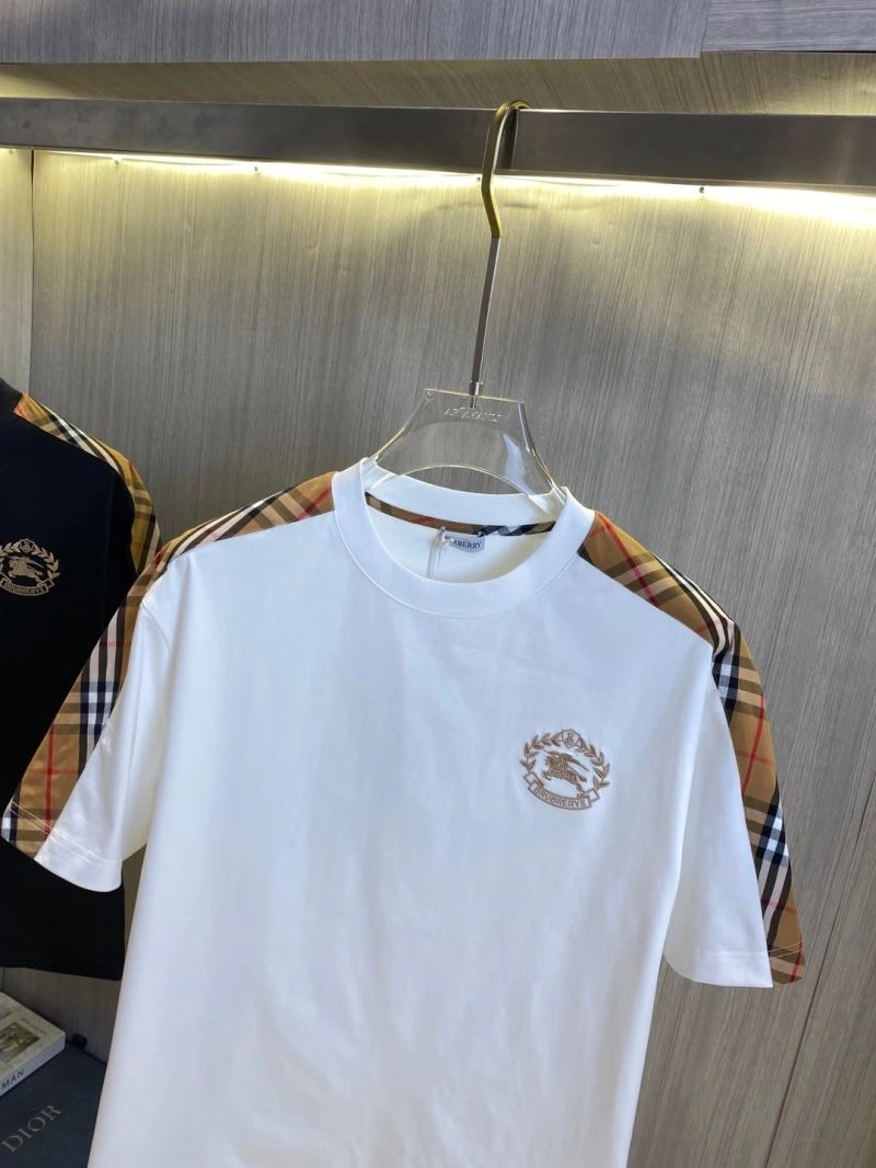 Burberry T-Shirts