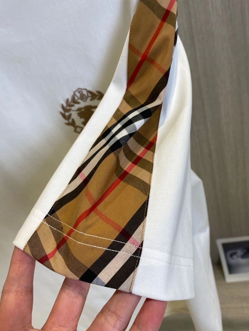 Burberry T-Shirts