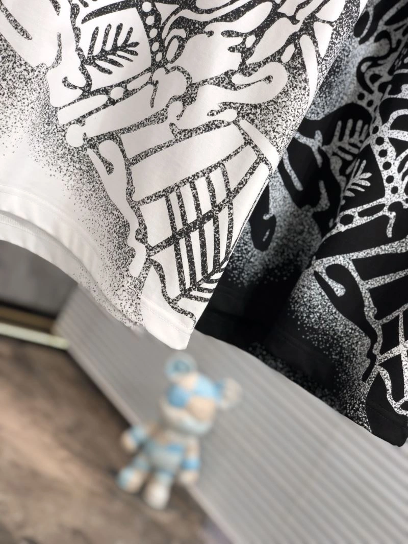Burberry T-Shirts