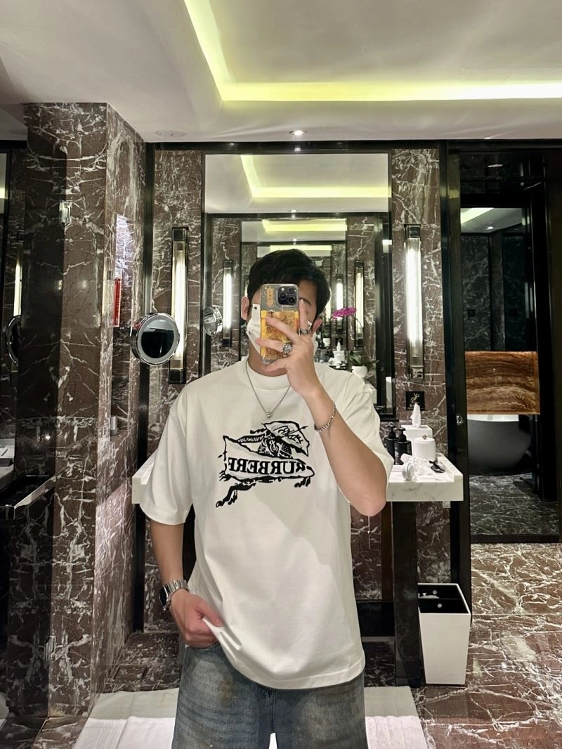 Burberry T-Shirts