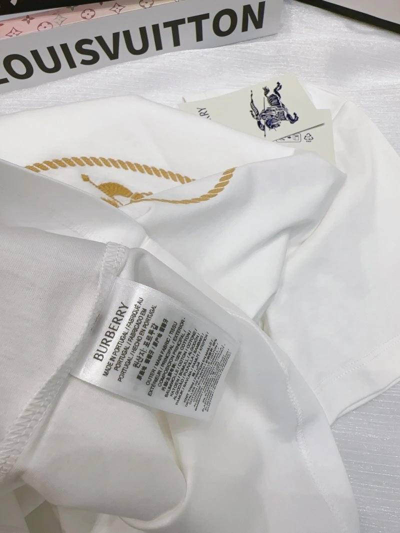 Burberry T-Shirts