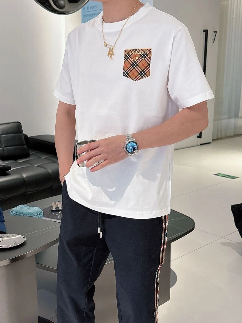 Burberry T-Shirts