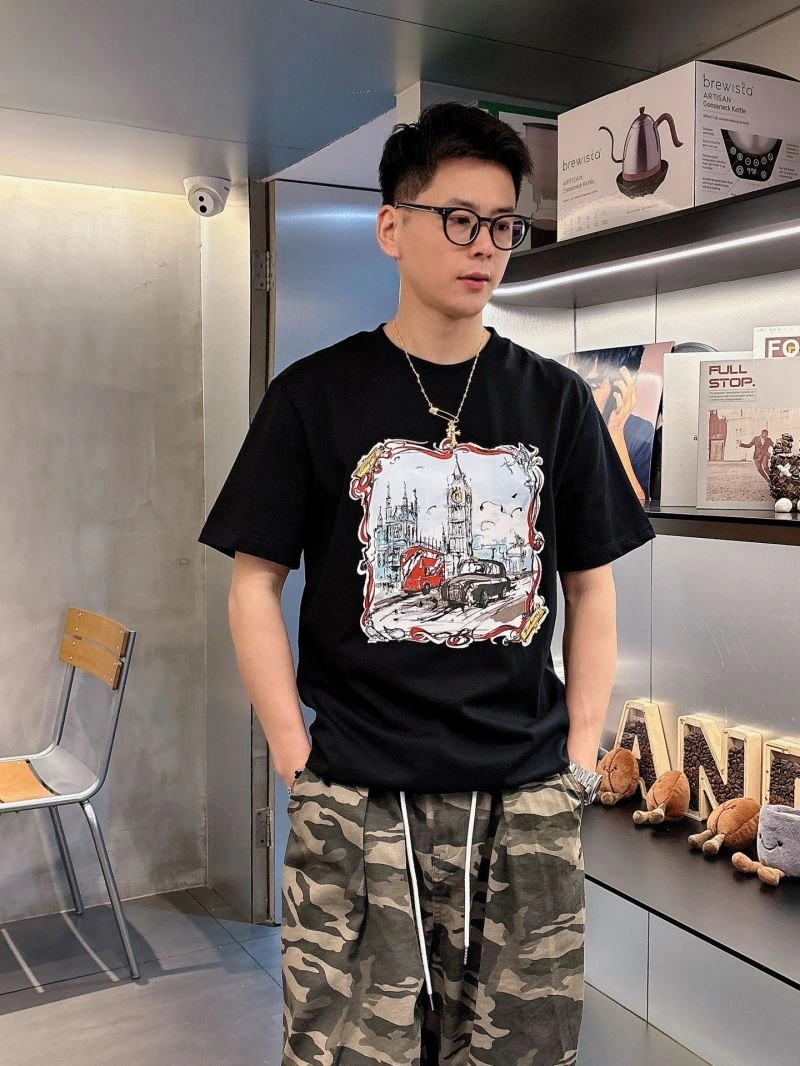 Burberry T-Shirts