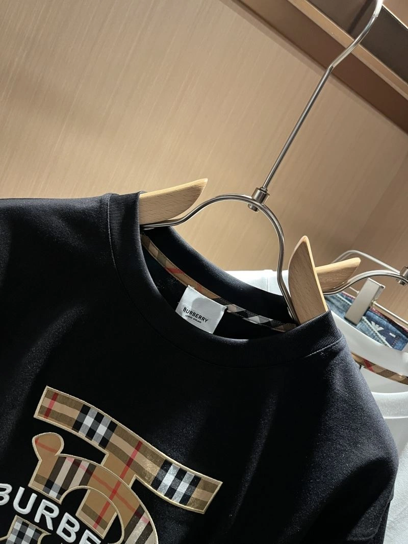 Burberry T-Shirts