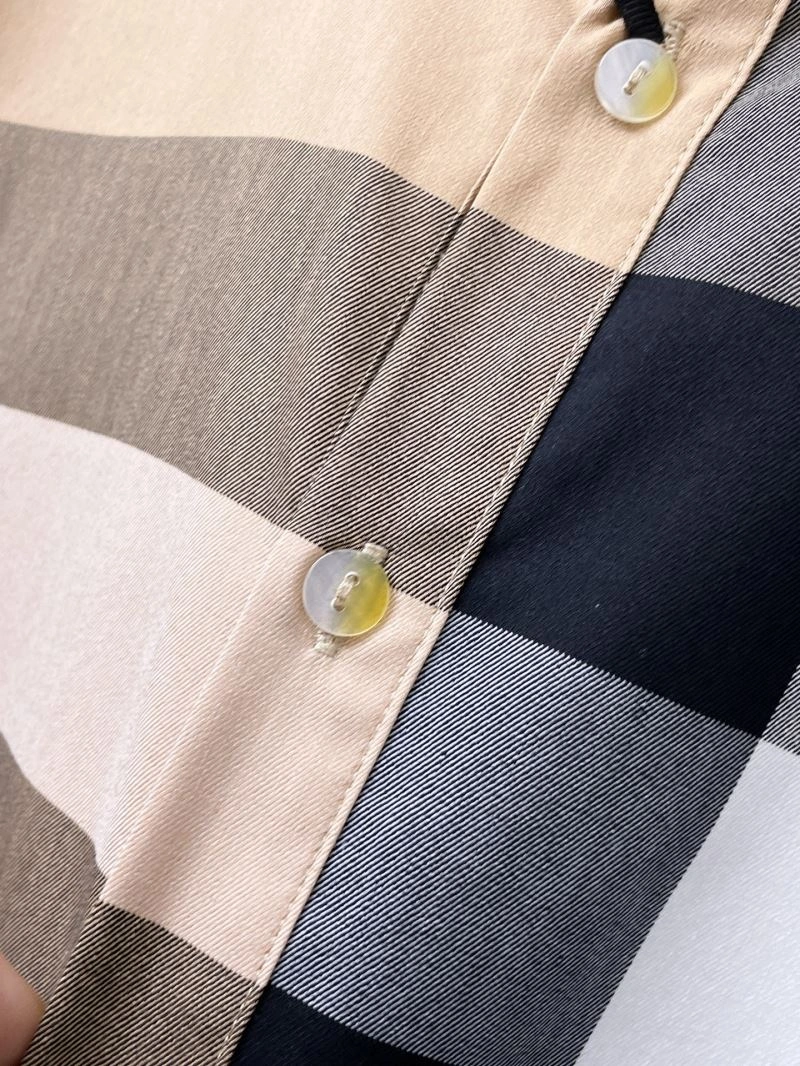 Burberry T-Shirts