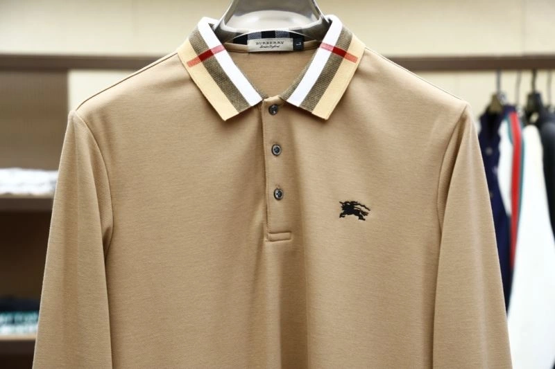 Burberry T-Shirts