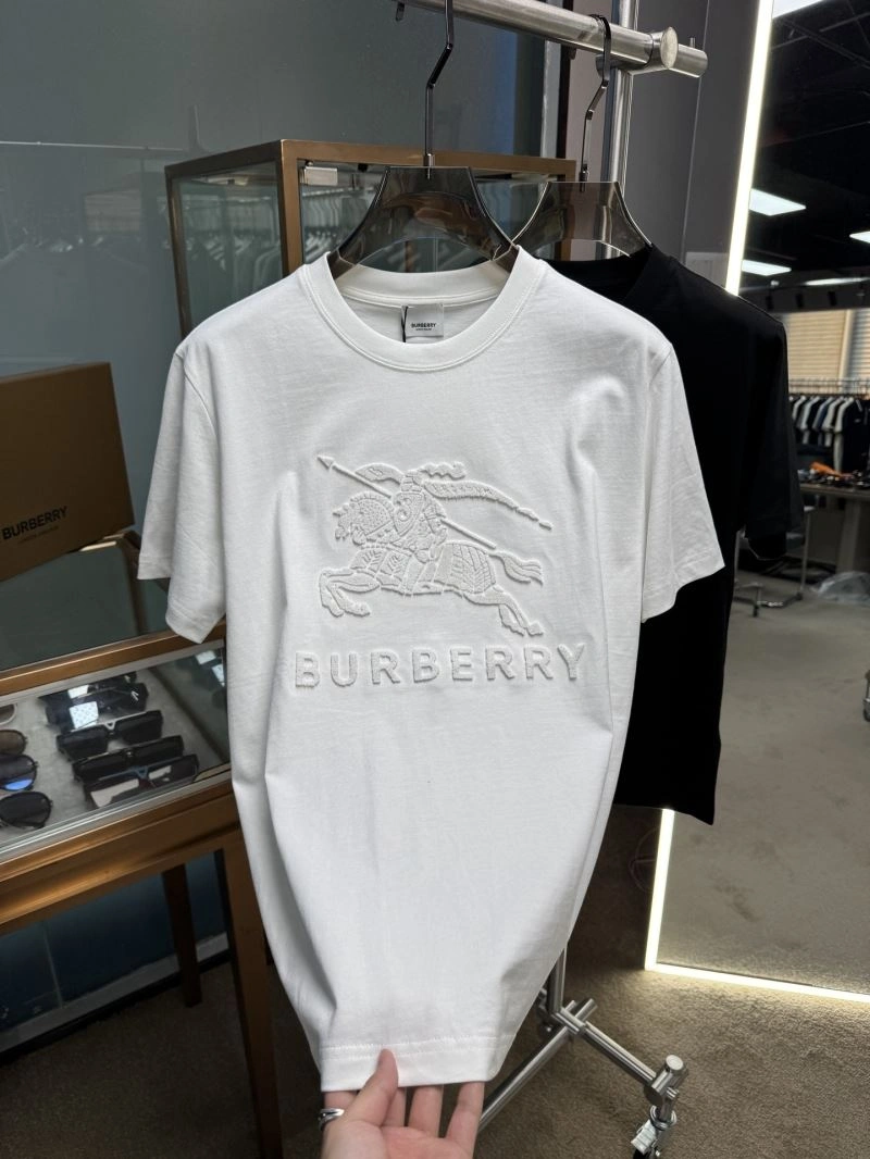Burberry T-Shirts
