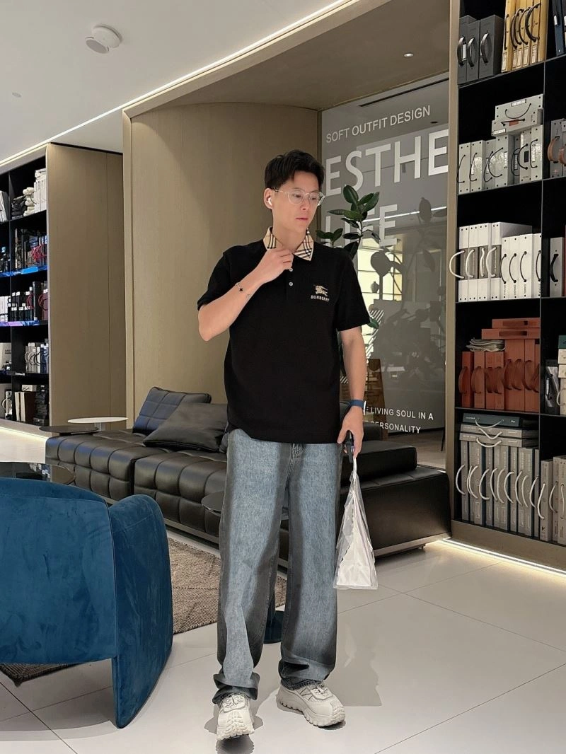 Burberry T-Shirts