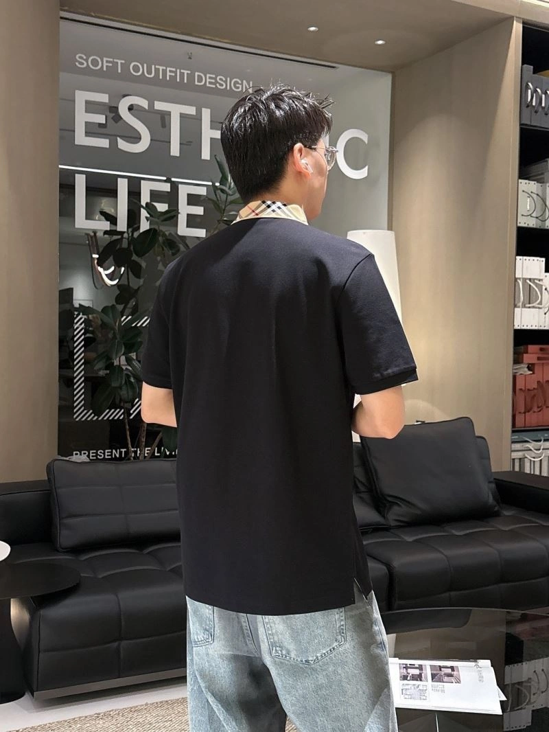 Burberry T-Shirts