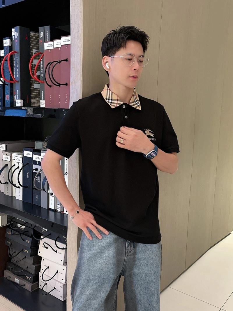 Burberry T-Shirts