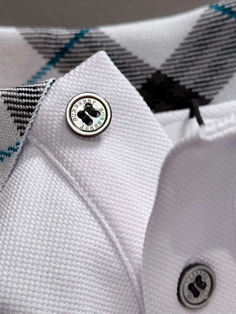 Burberry T-Shirts