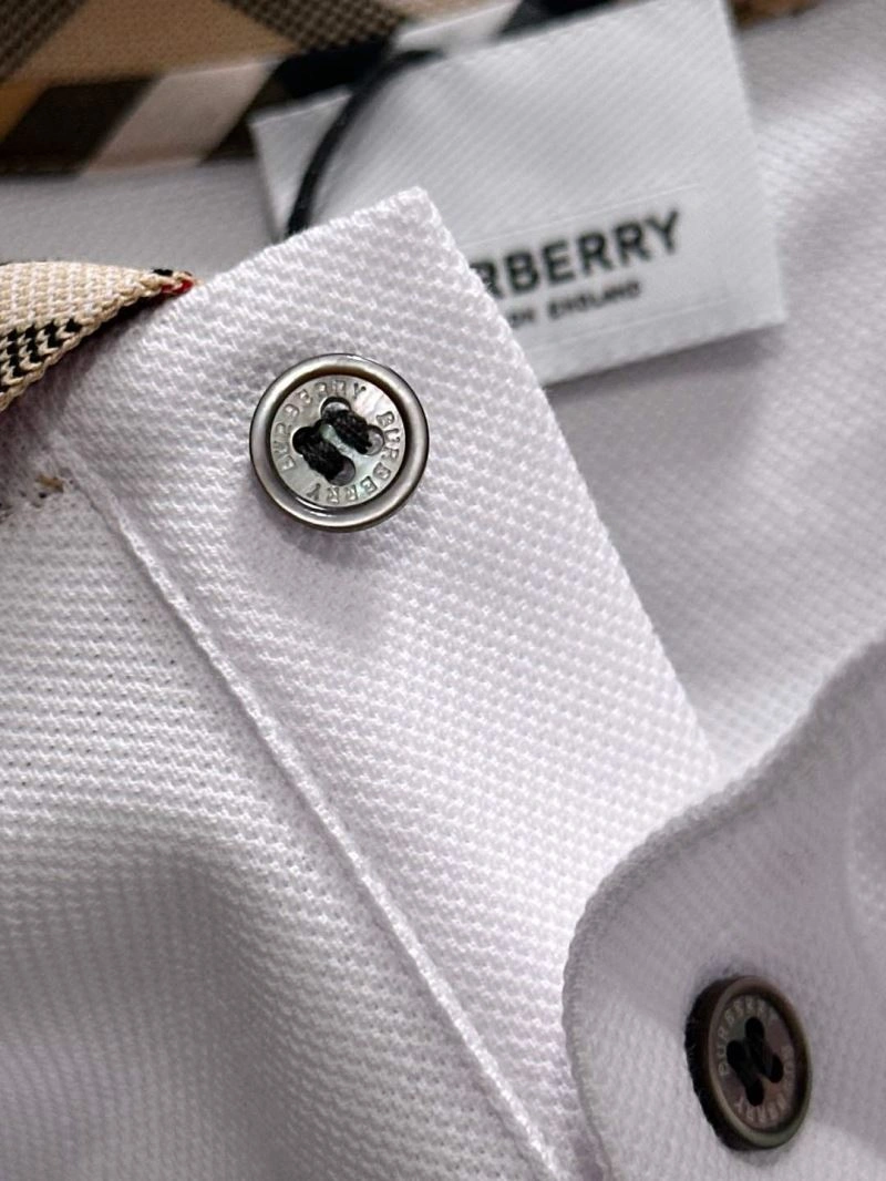 Burberry T-Shirts