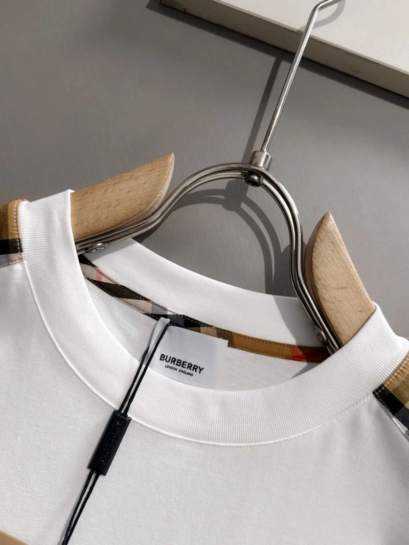 Burberry T-Shirts