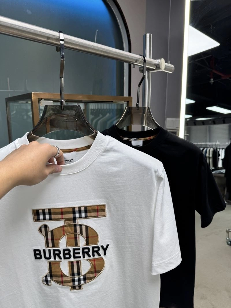 Burberry T-Shirts