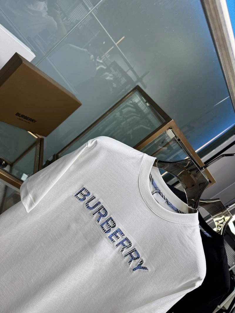 Burberry T-Shirts