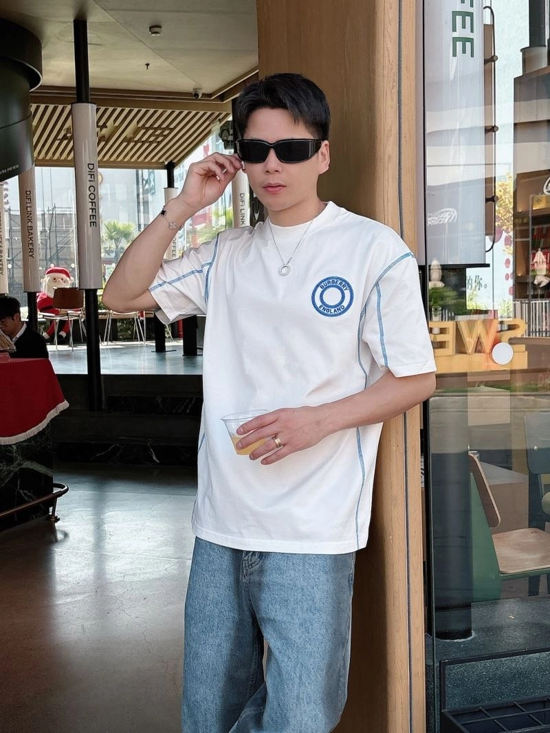 Burberry T-Shirts
