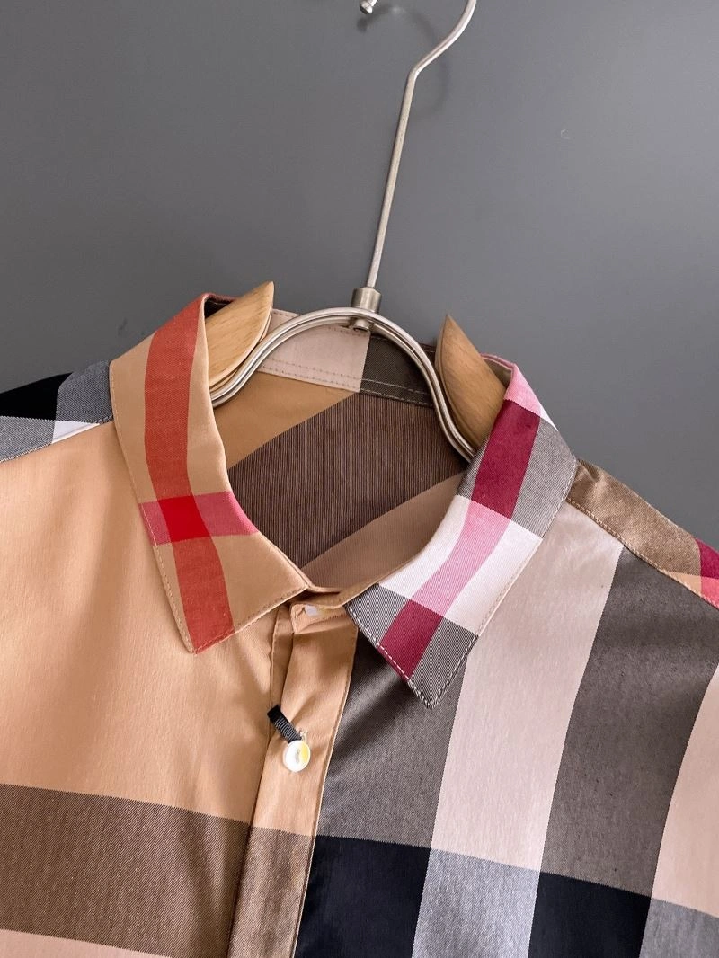 Burberry T-Shirts