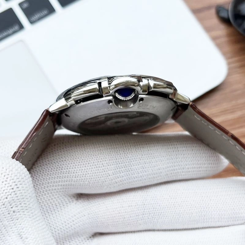 CARTIER Watches