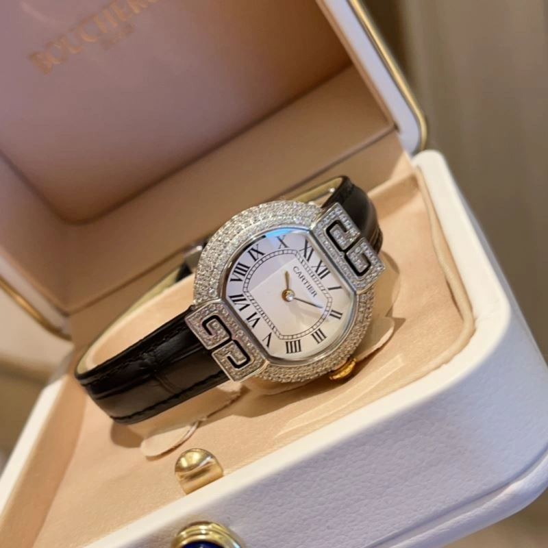 CARTIER Watches
