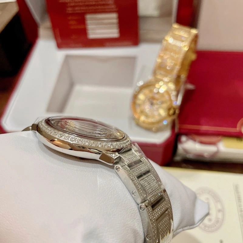 CARTIER Watches