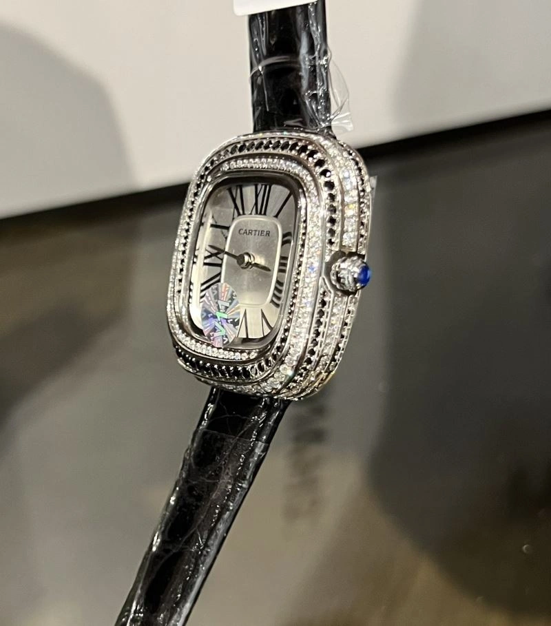 CARTIER Watches