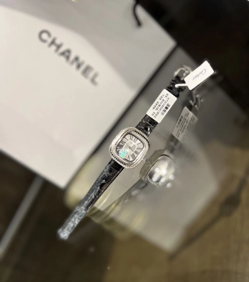 CARTIER Watches