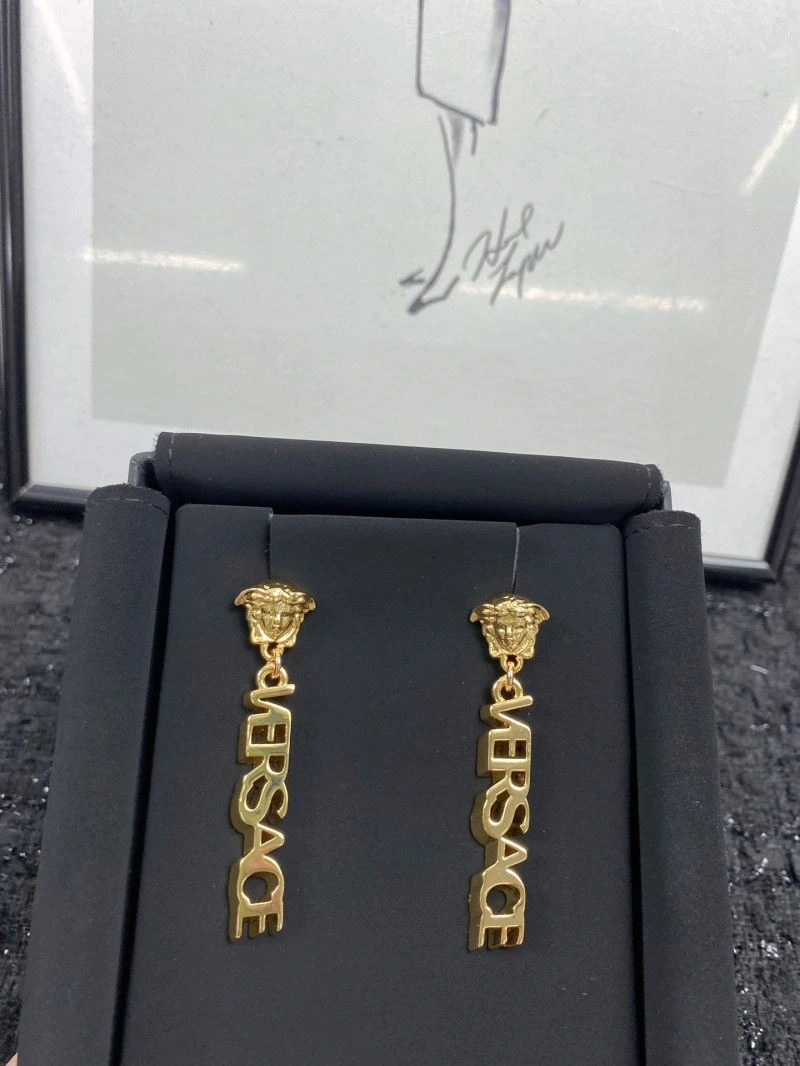 Faithkeybiz Chanel Earrings
