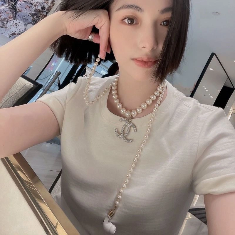Chanel Necklaces