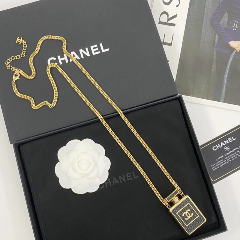 Chanel Necklaces