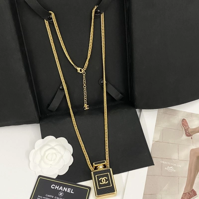 Chanel Necklaces