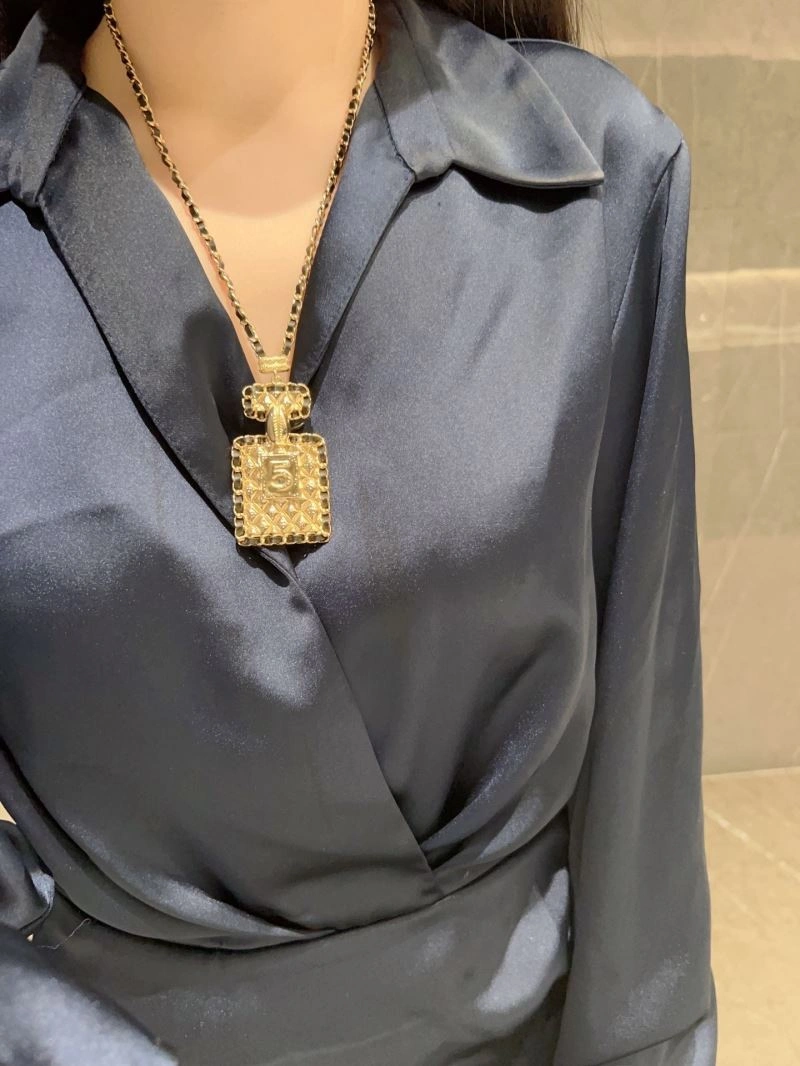 Chanel Necklaces