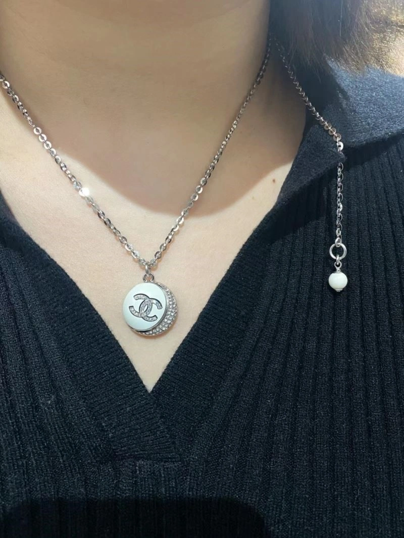 Chanel Necklaces