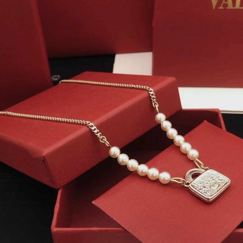 Chanel Necklaces