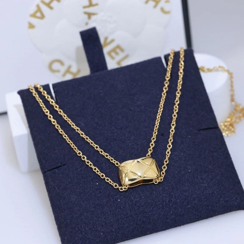 Chanel Necklaces