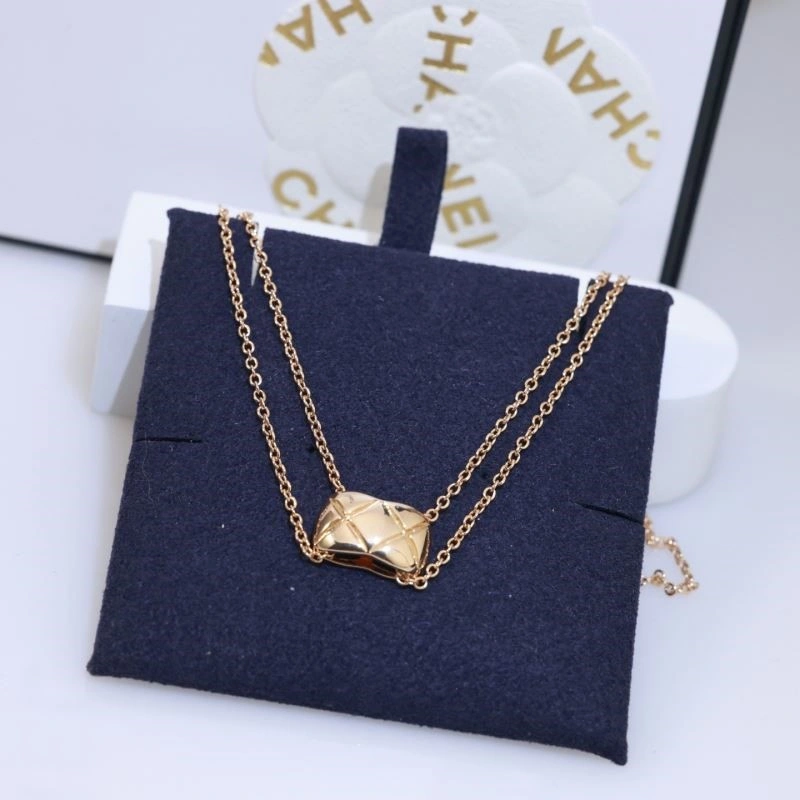 Chanel Necklaces