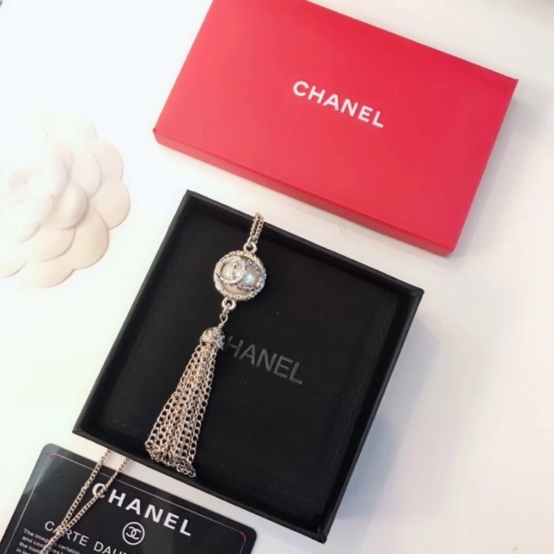 Chanel Necklaces