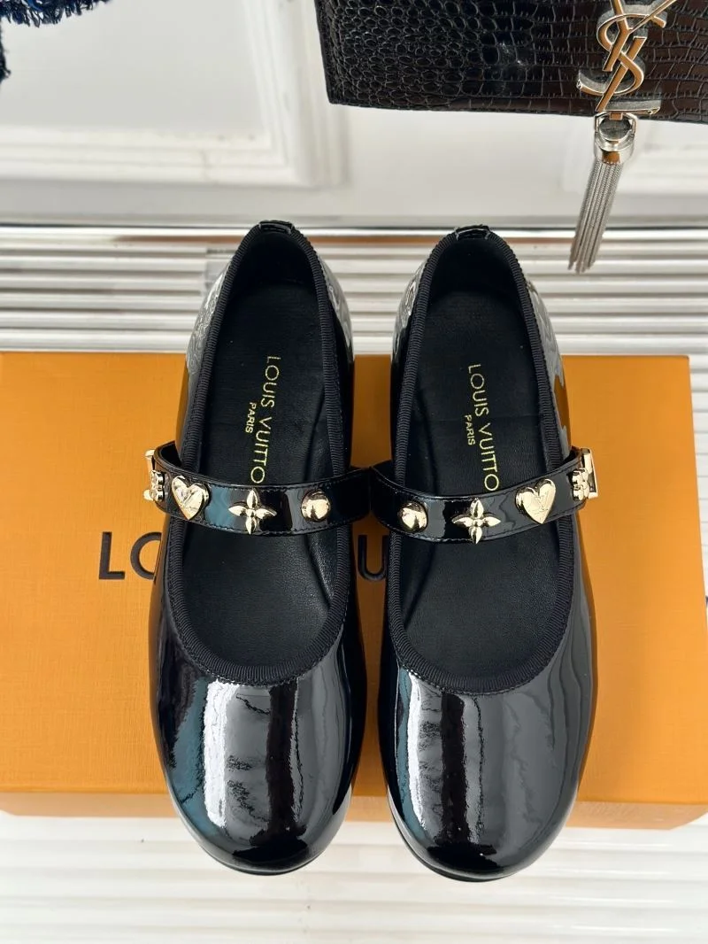 Faithkeybiz Louis Vuitton Flat Shoes