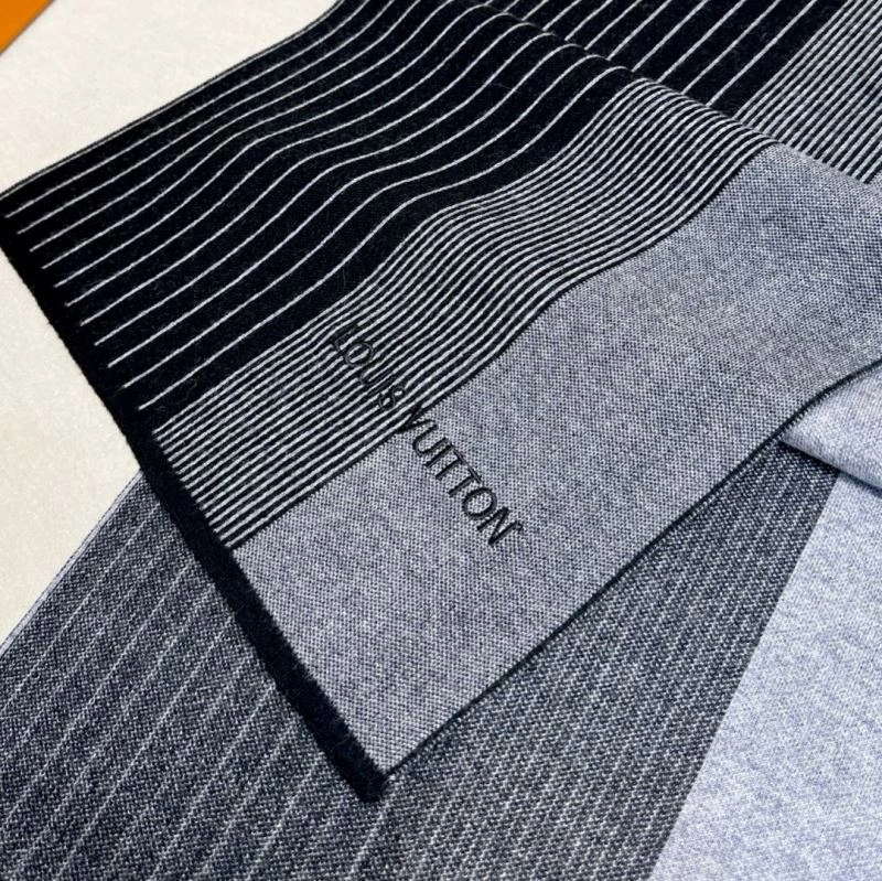Louis Vuitton Scarf