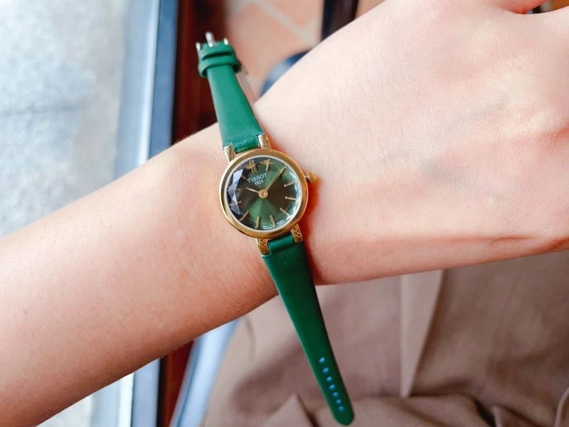 Faithkeybiz TISSOT Watches