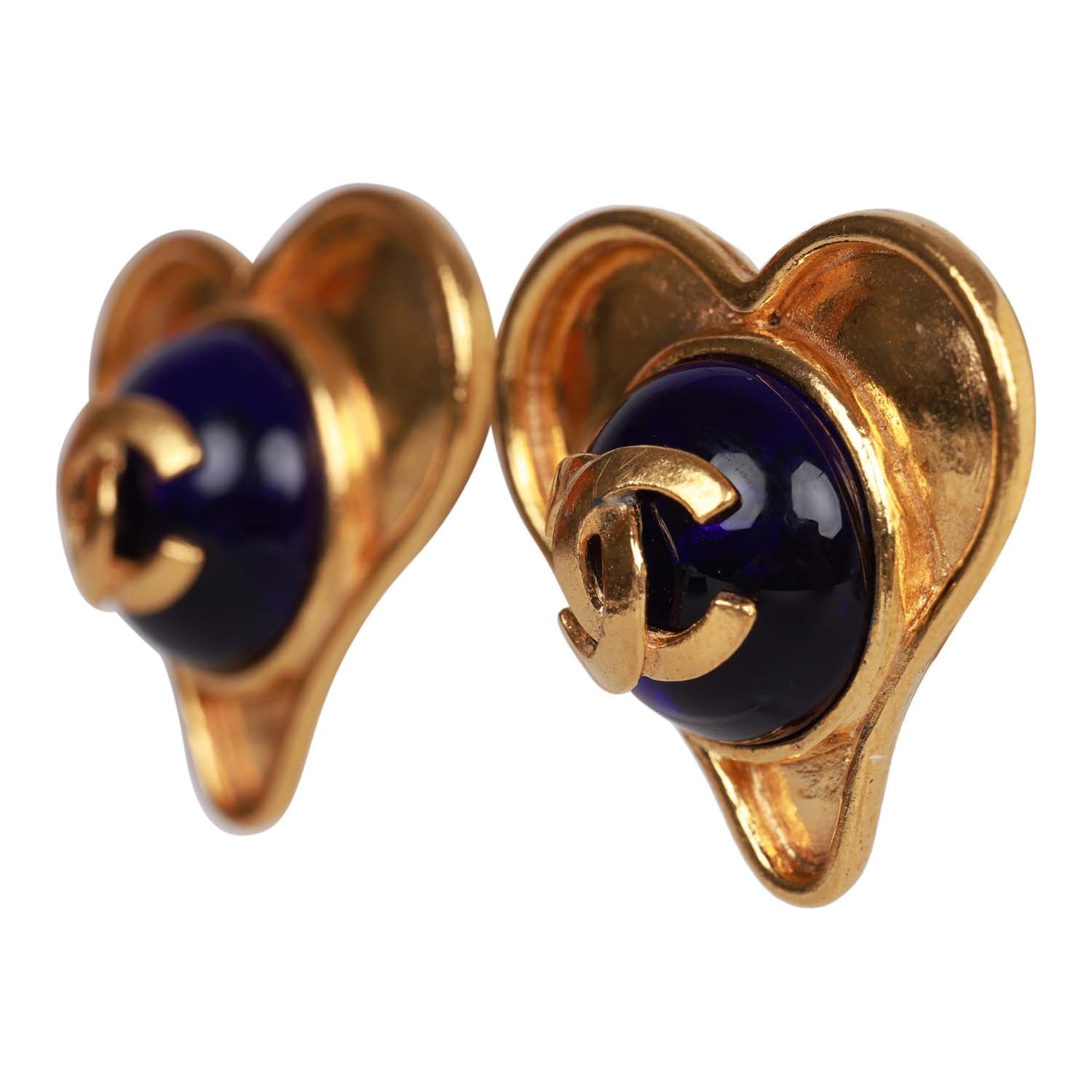 Vintage Chanel Blue CC Logo Gripoix Heart Earrings - Image 3