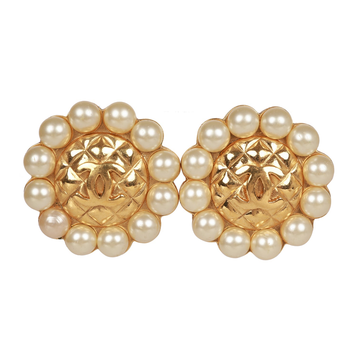 Vintage Chanel CC Logo Pearl Circle Gold Earrings