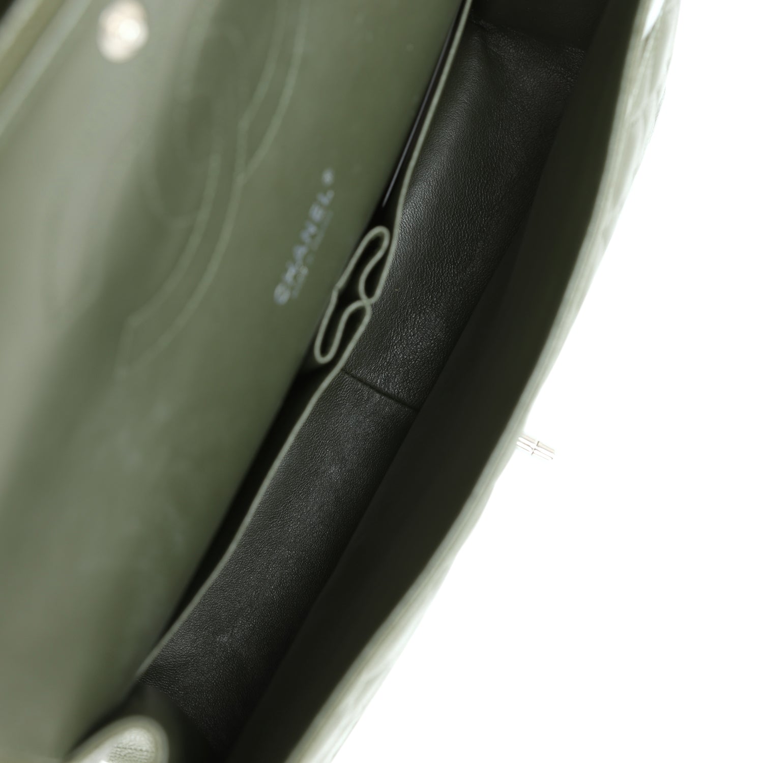 Chanel Maxi Classic Double Flap Bag Olive Green Caviar Silver Hardware - Image 9