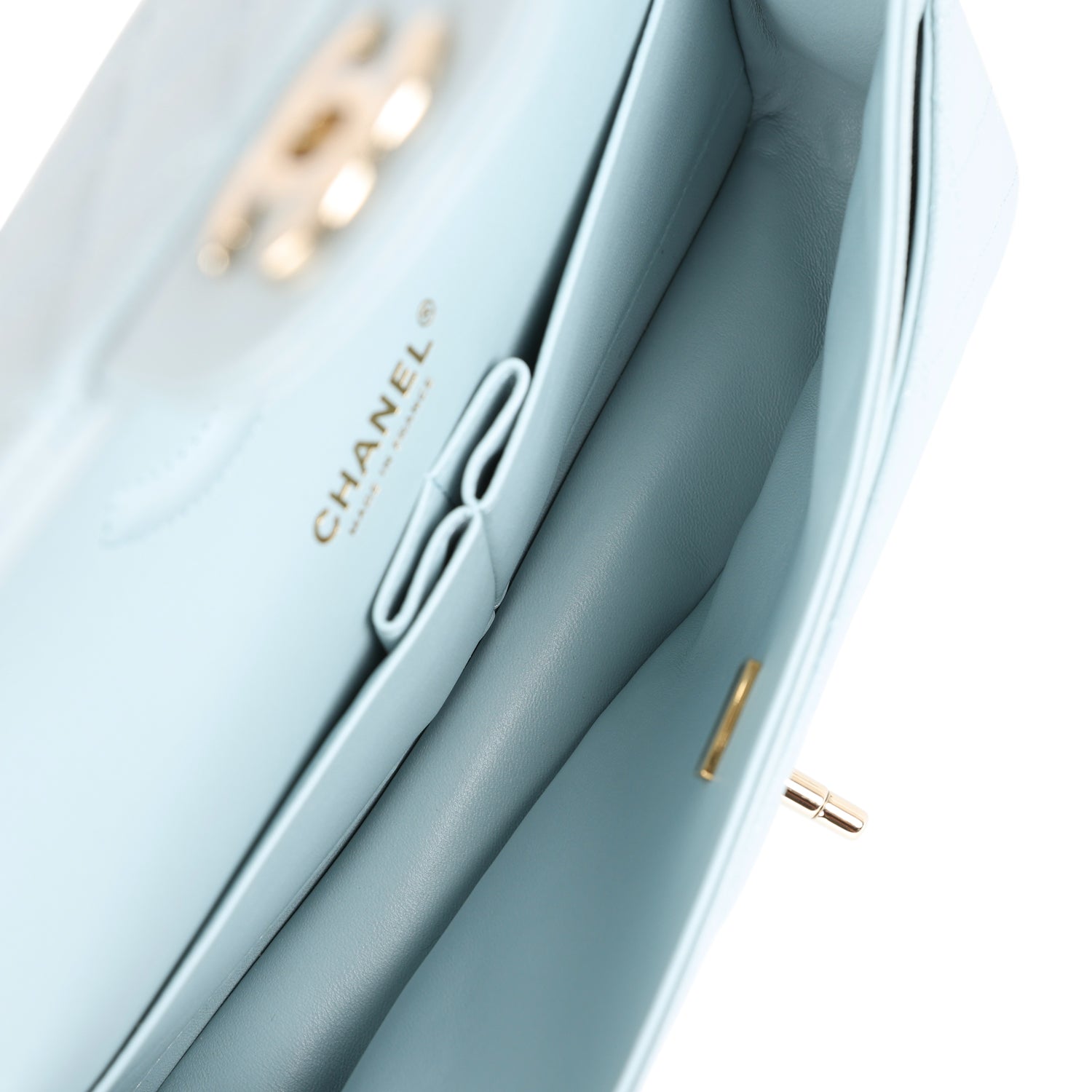 Chanel Medium Classic Double Flap Light Blue Caviar Light Gold Hardware - Image 9