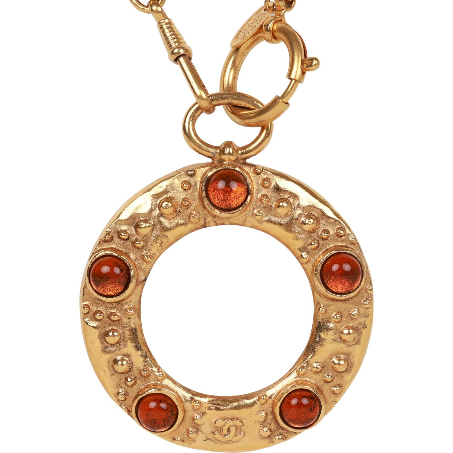 Vintage Chanel Gold Plated Gripoix Loupe Cocomark Necklace - Image 2